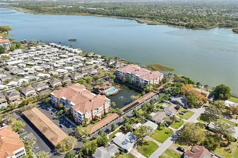10569 Lake Vista Drive Seminole FL 33772