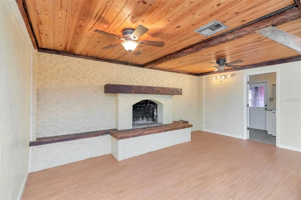 8350 94th Avenue Seminole FL 33777