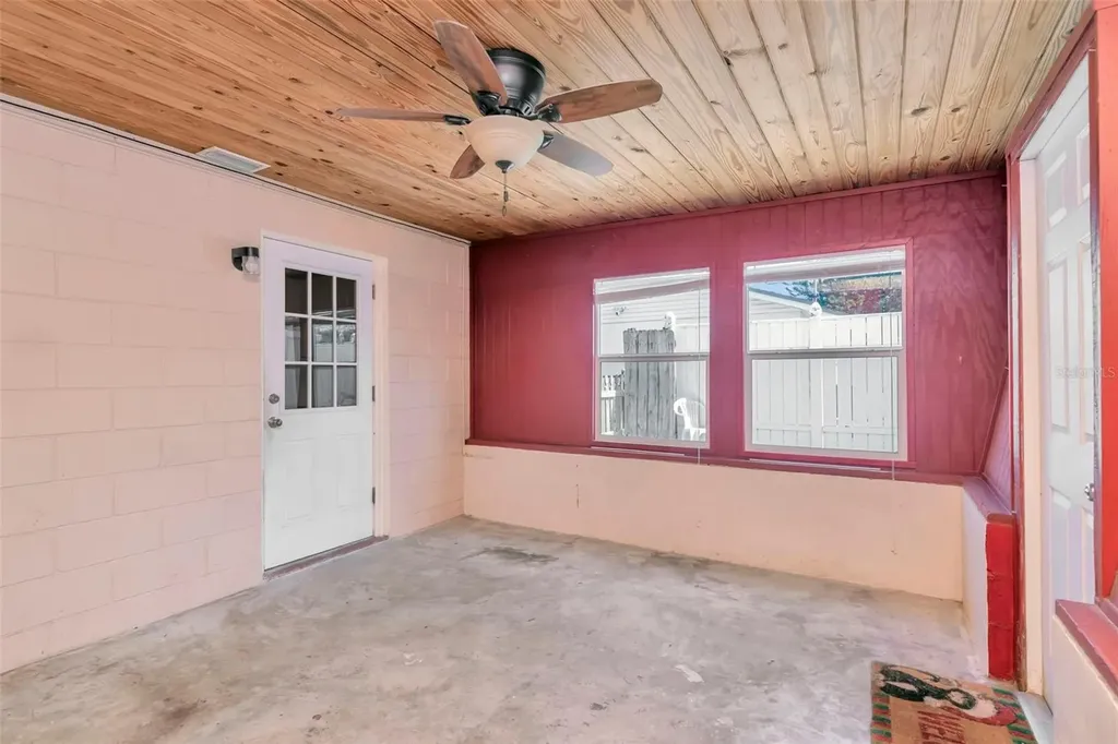8350 94th Avenue Seminole FL 33777