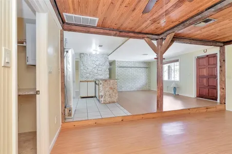 8350 94th Avenue Seminole FL 33777