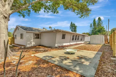 8350 94th Avenue Seminole FL 33777