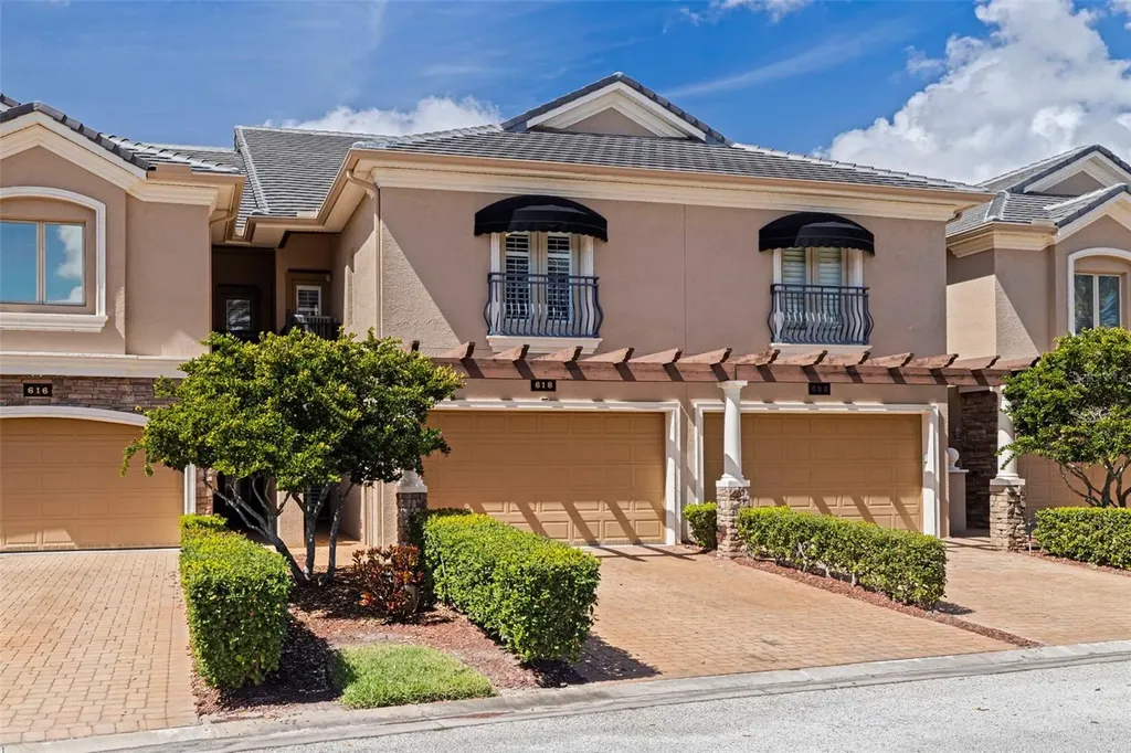 618 Saxony Boulevard St Petersburg FL 33716
