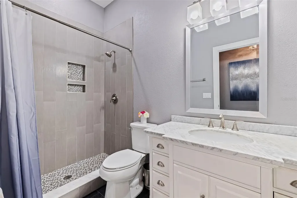 618 Saxony Boulevard St Petersburg FL 33716