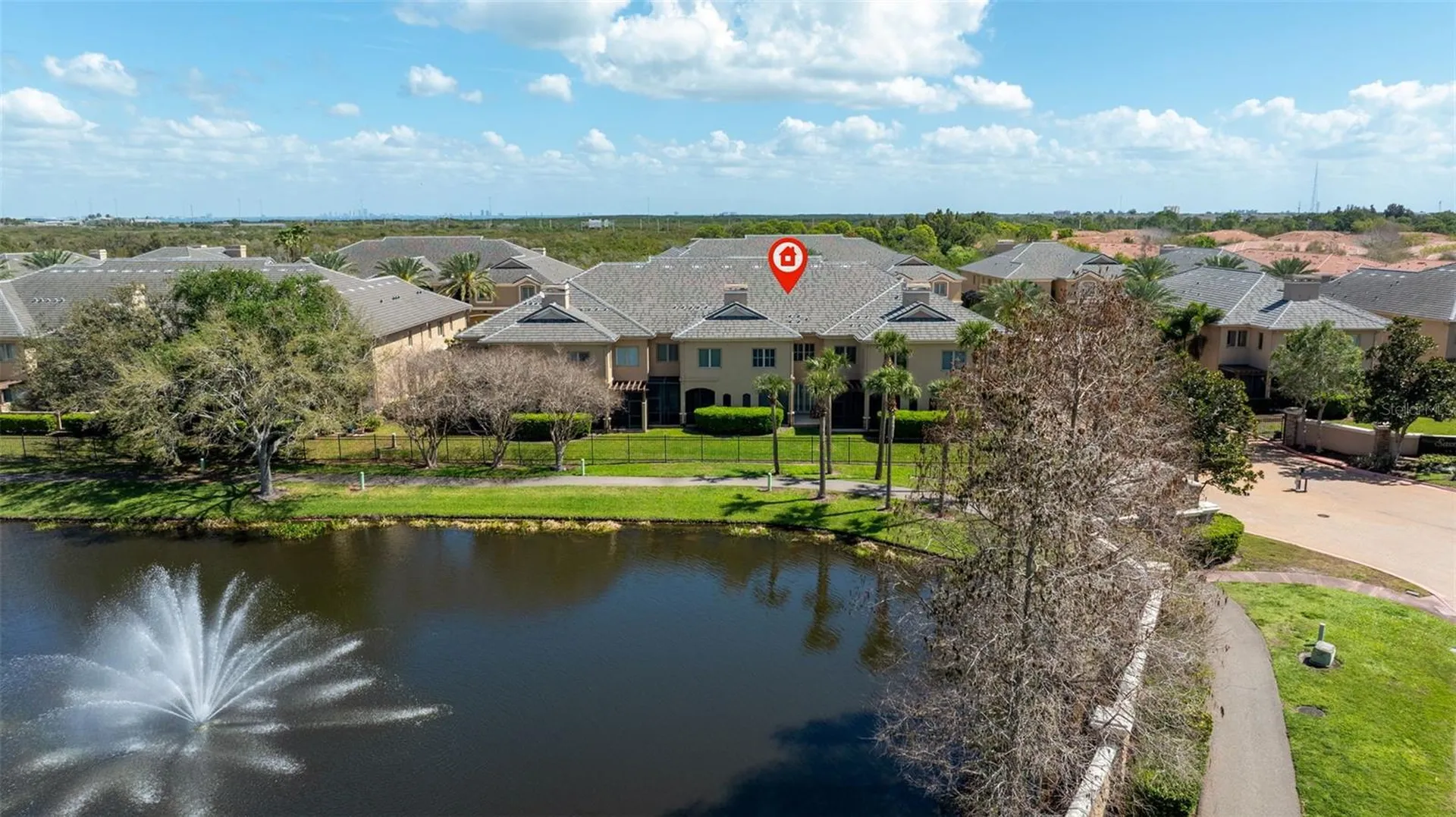 618 Saxony Boulevard St Petersburg FL 33716