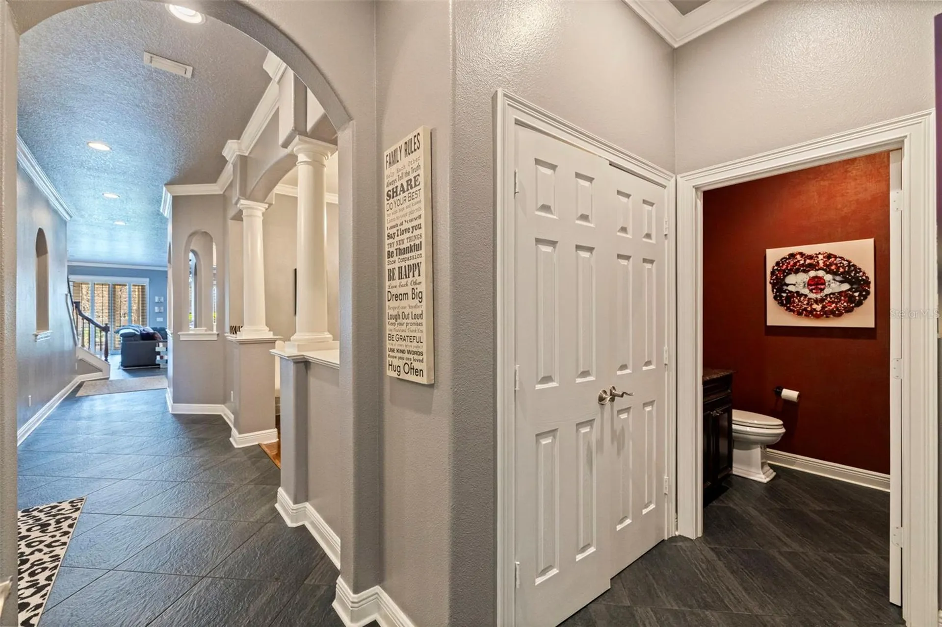 618 Saxony Boulevard St Petersburg FL 33716