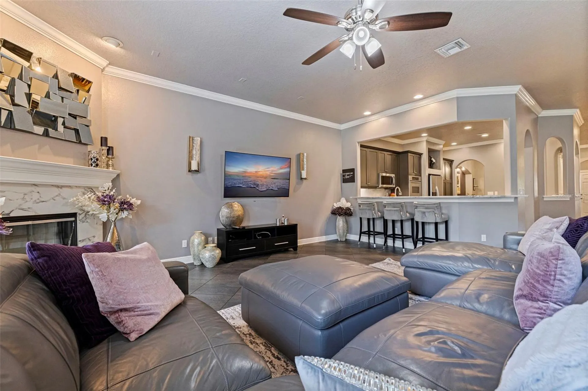 618 Saxony Boulevard St Petersburg FL 33716