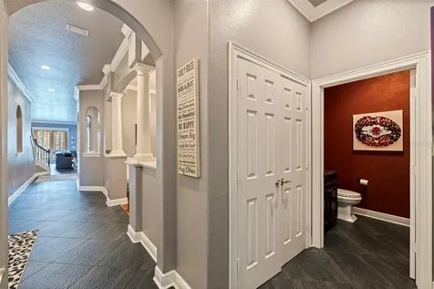 618 Saxony Boulevard St Petersburg FL 33716