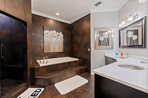 618 Saxony Boulevard St Petersburg FL 33716