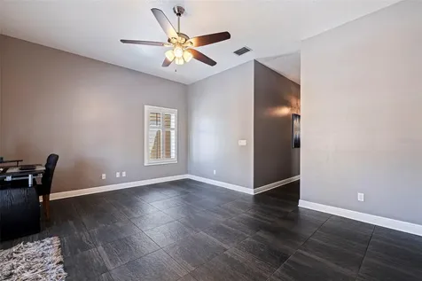 618 Saxony Boulevard St Petersburg FL 33716