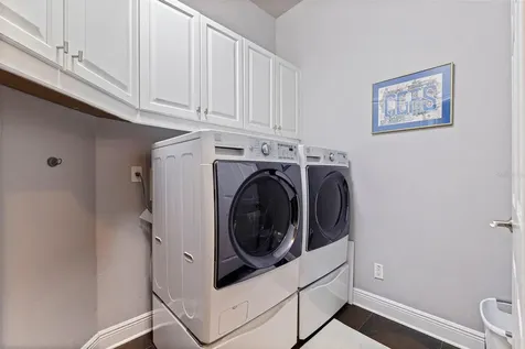 618 Saxony Boulevard St Petersburg FL 33716