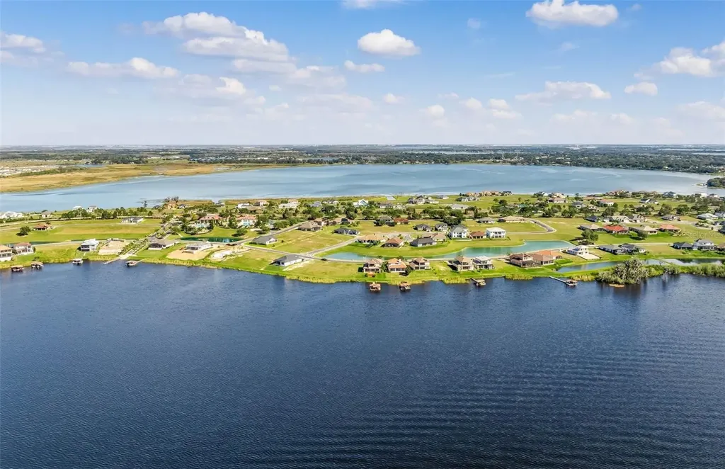 539 Waterfern Trail Drive Auburndale FL 33823