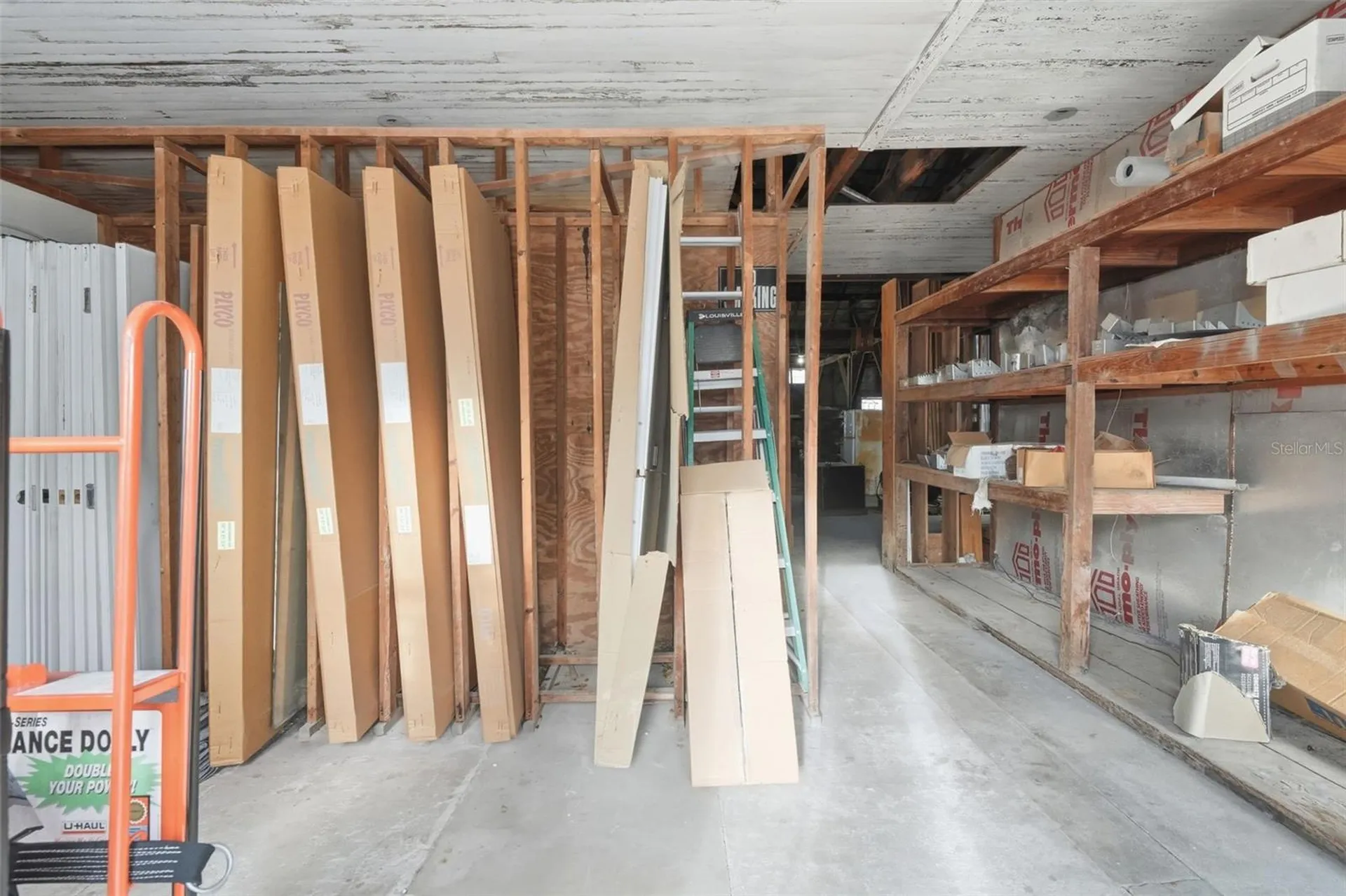 210 5th Street Apopka FL 32703