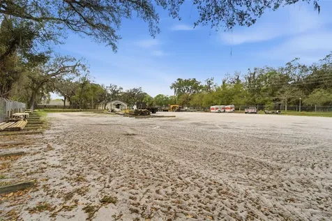 210 5th Street Apopka FL 32703