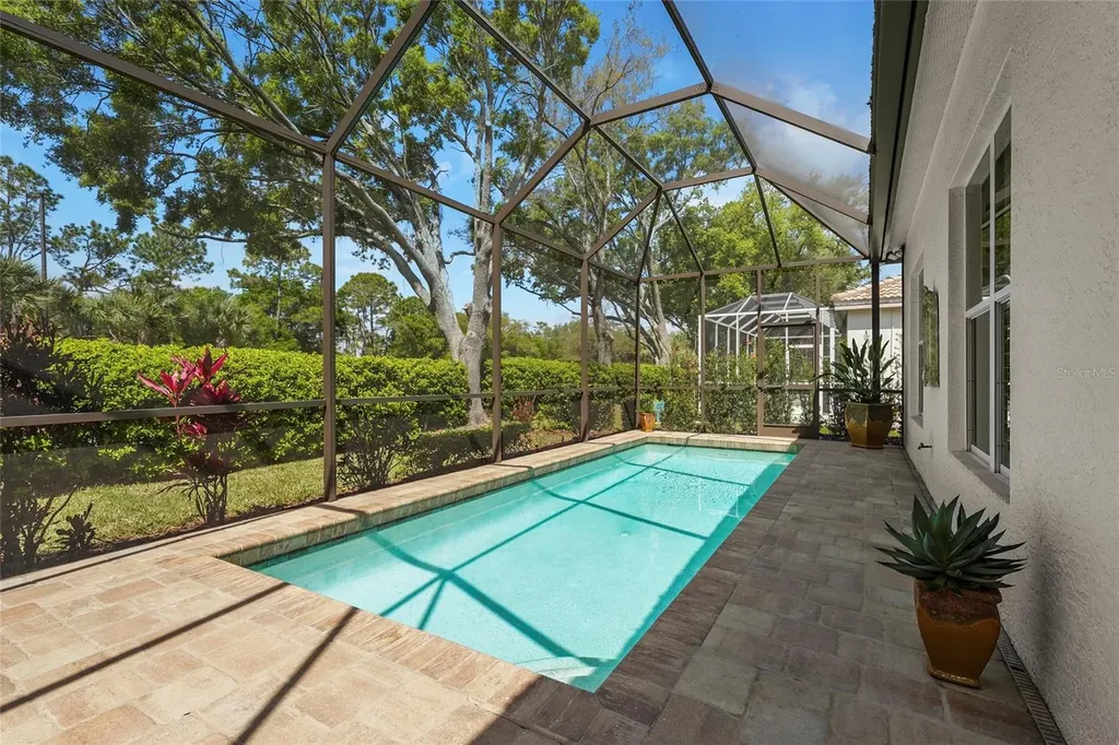 7161 Drewrys Bluff Bradenton FL 34203