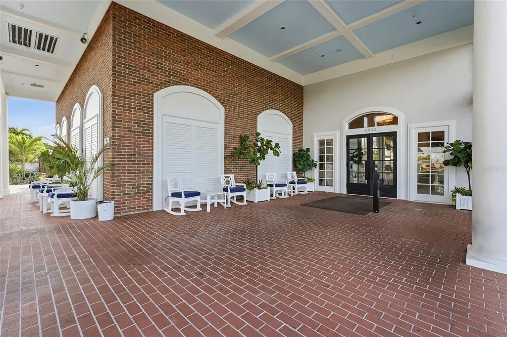 7161 Drewrys Bluff Bradenton FL 34203