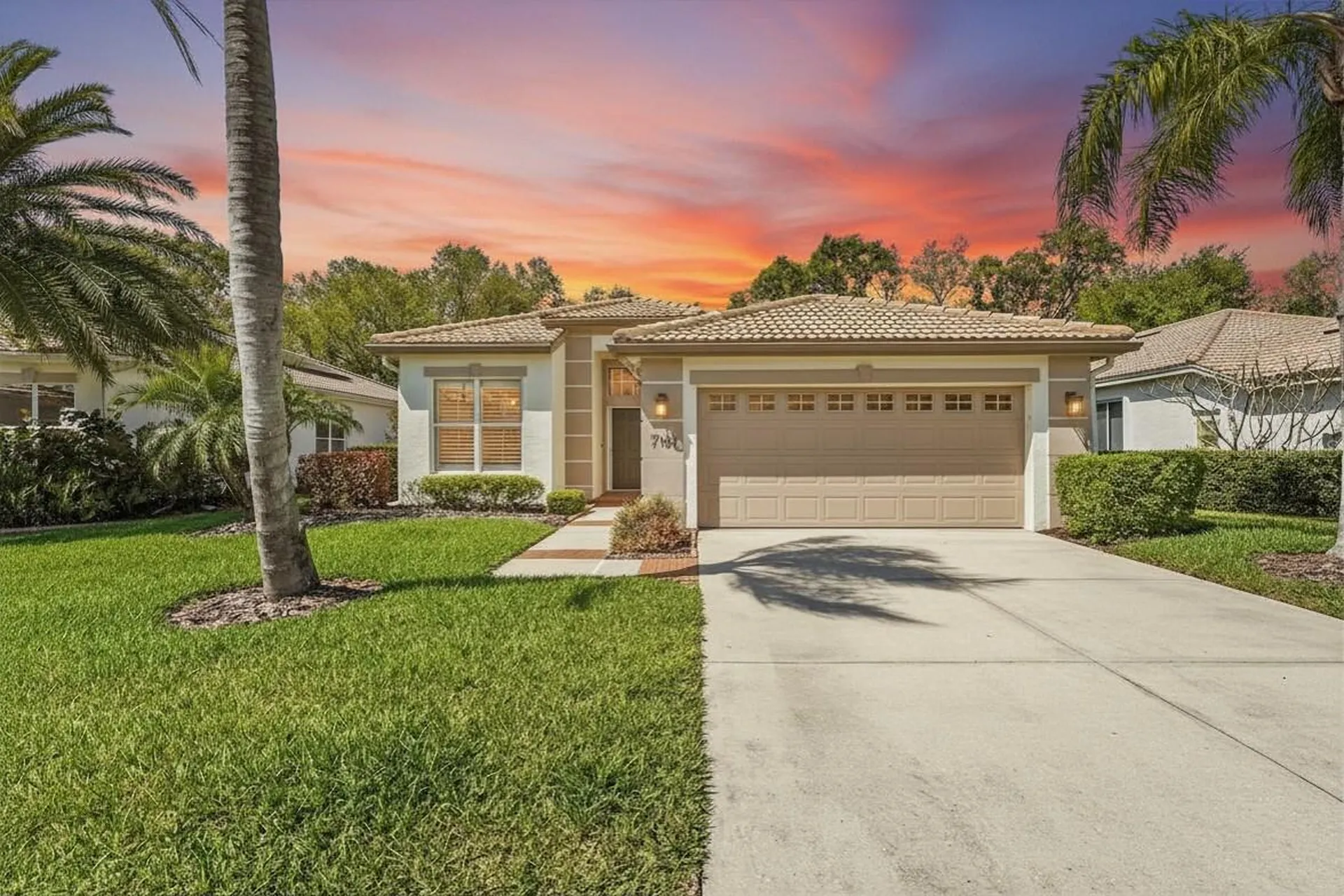 7161 Drewrys Bluff Bradenton FL 34203
