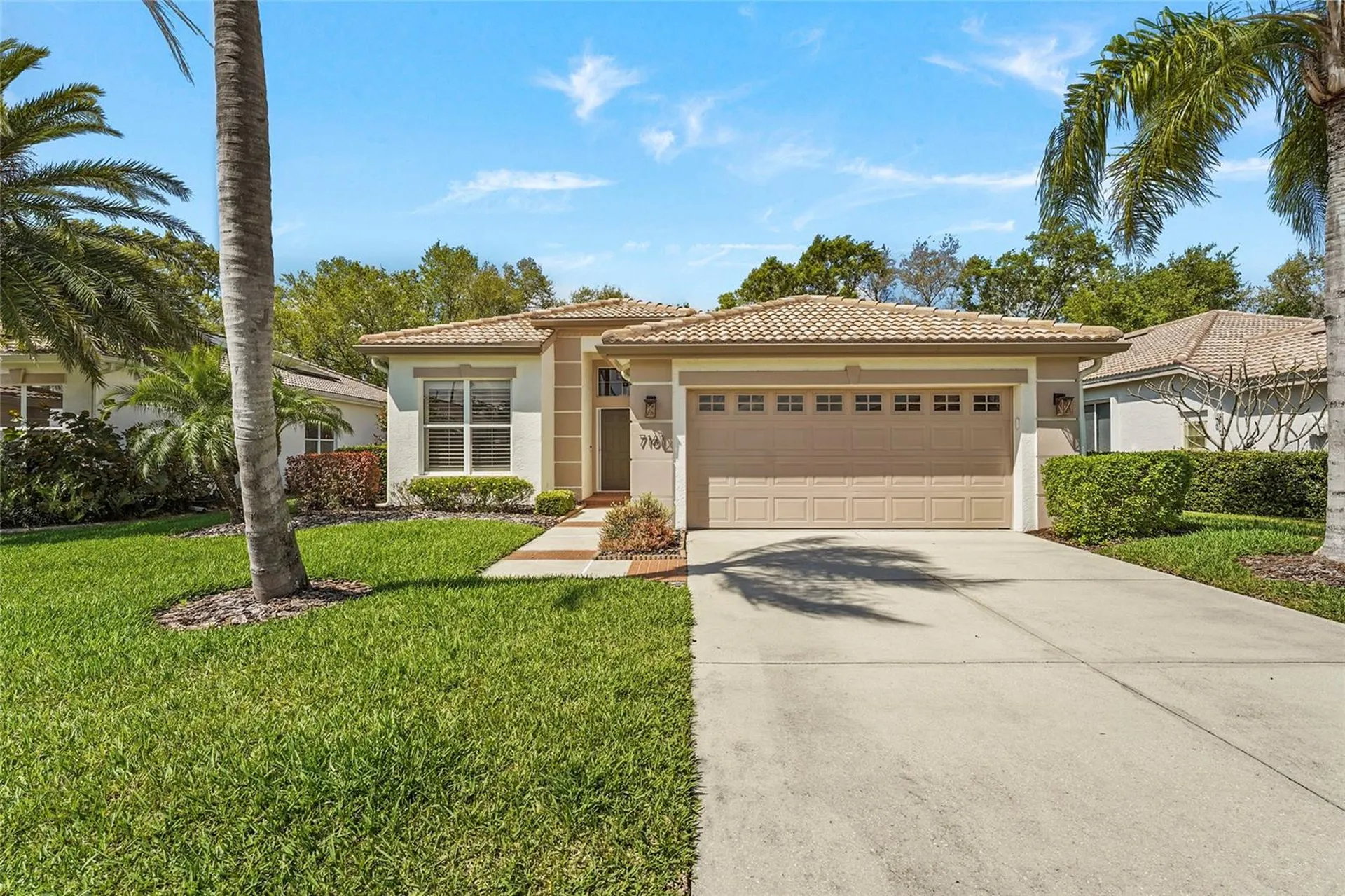 7161 Drewrys Bluff Bradenton FL 34203