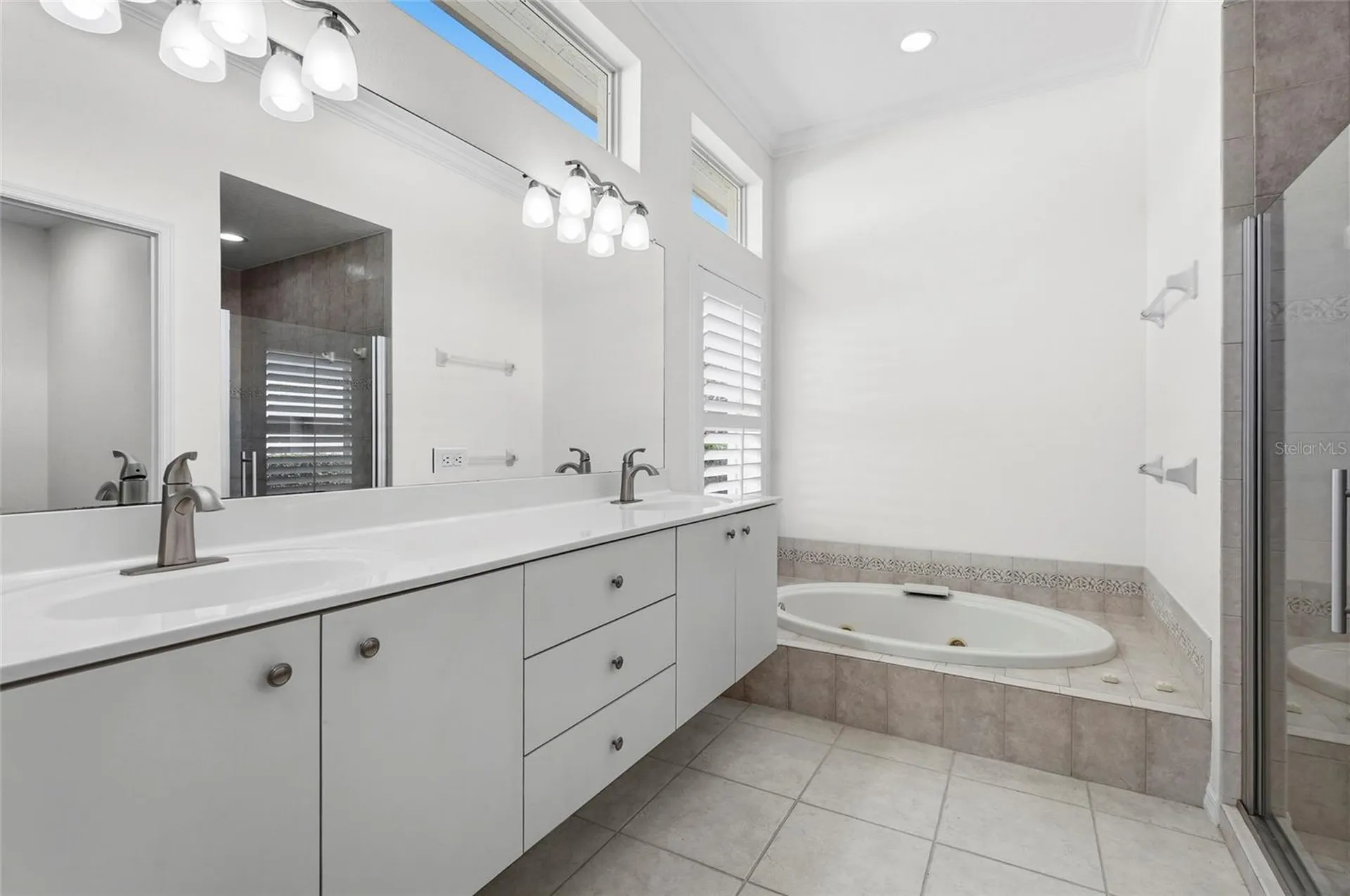 7161 Drewrys Bluff Bradenton FL 34203