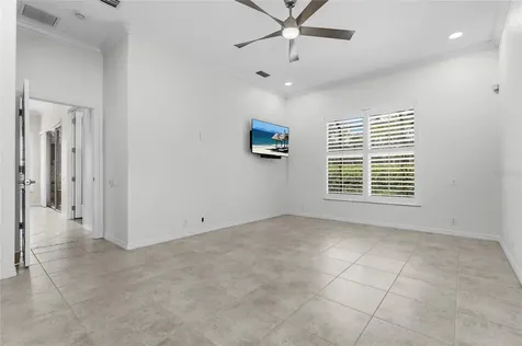 7161 Drewrys Bluff Bradenton FL 34203