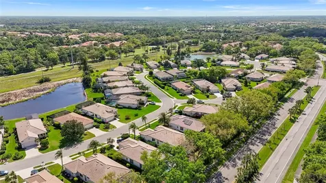 7161 Drewrys Bluff Bradenton FL 34203