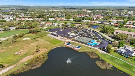 7161 Drewrys Bluff Bradenton FL 34203