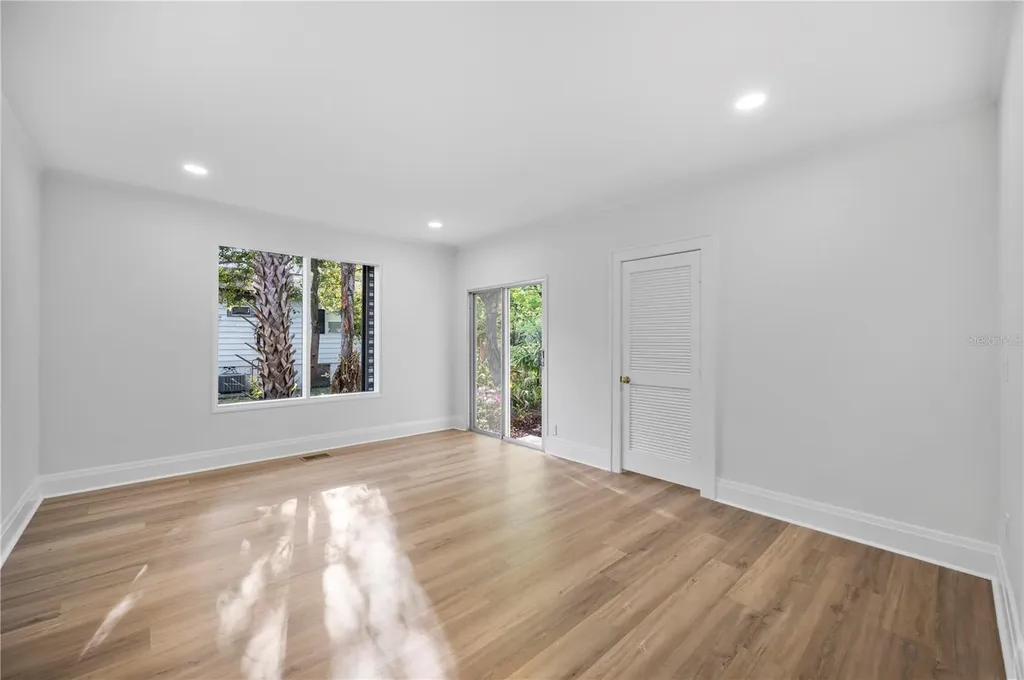 210 W Palm Drive Lakeland FL 33803