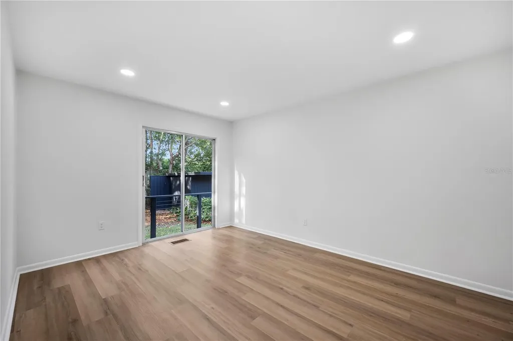 210 W Palm Drive Lakeland FL 33803