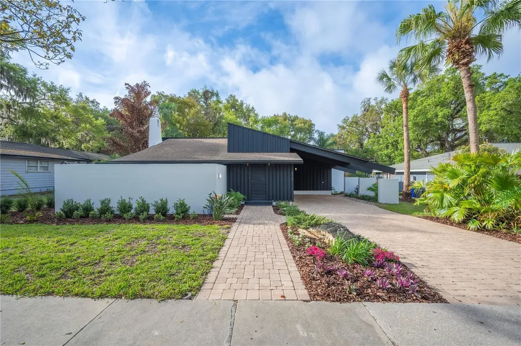 210 W Palm Drive Lakeland FL 33803