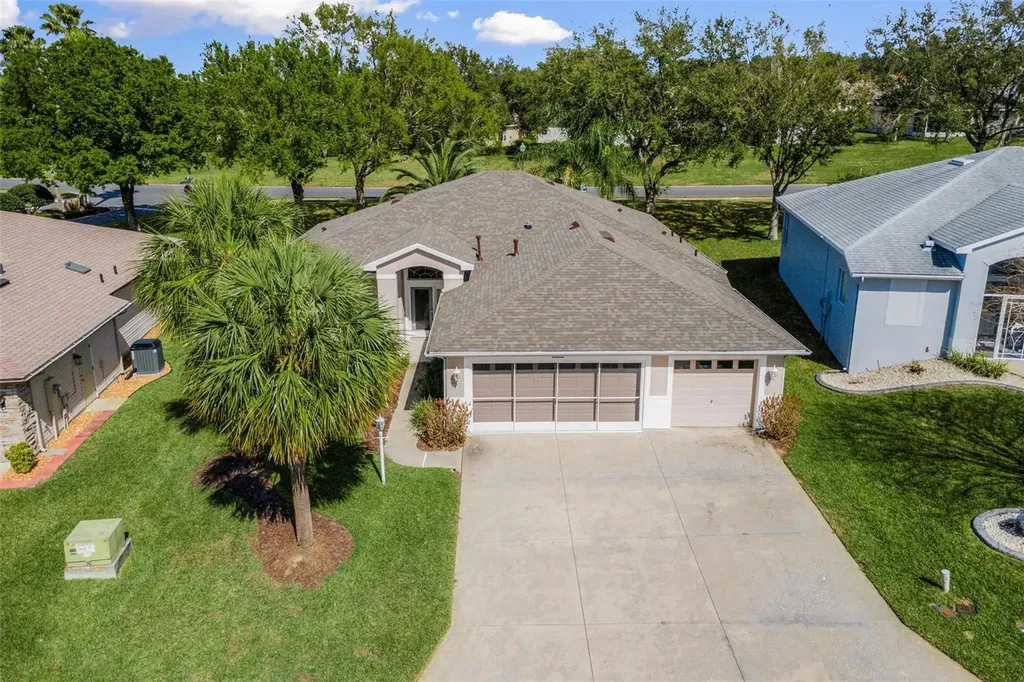 5380 Charleston Avenue Tavares FL 32778