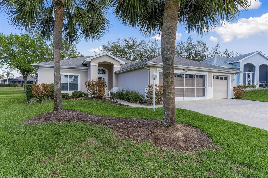 5380 Charleston Avenue Tavares FL 32778