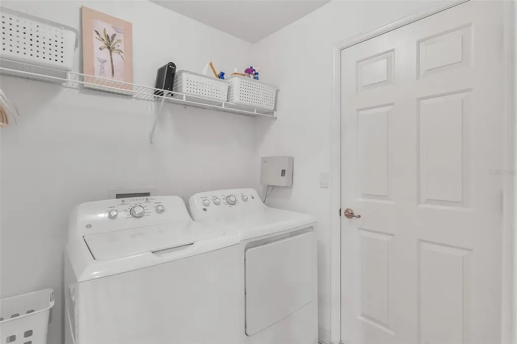 5380 Charleston Avenue Tavares FL 32778