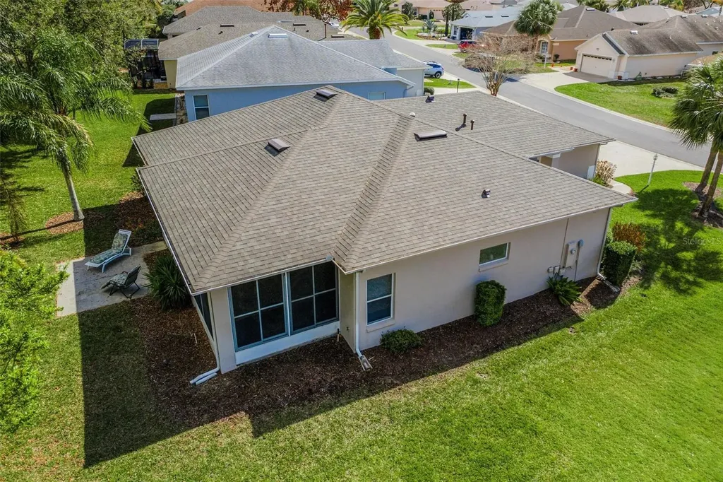 5380 Charleston Avenue Tavares FL 32778