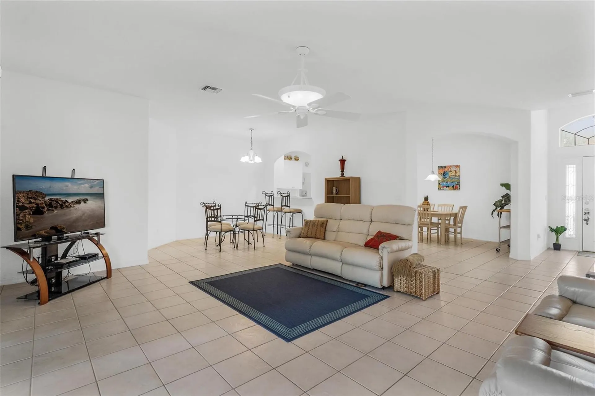 5380 Charleston Avenue Tavares FL 32778