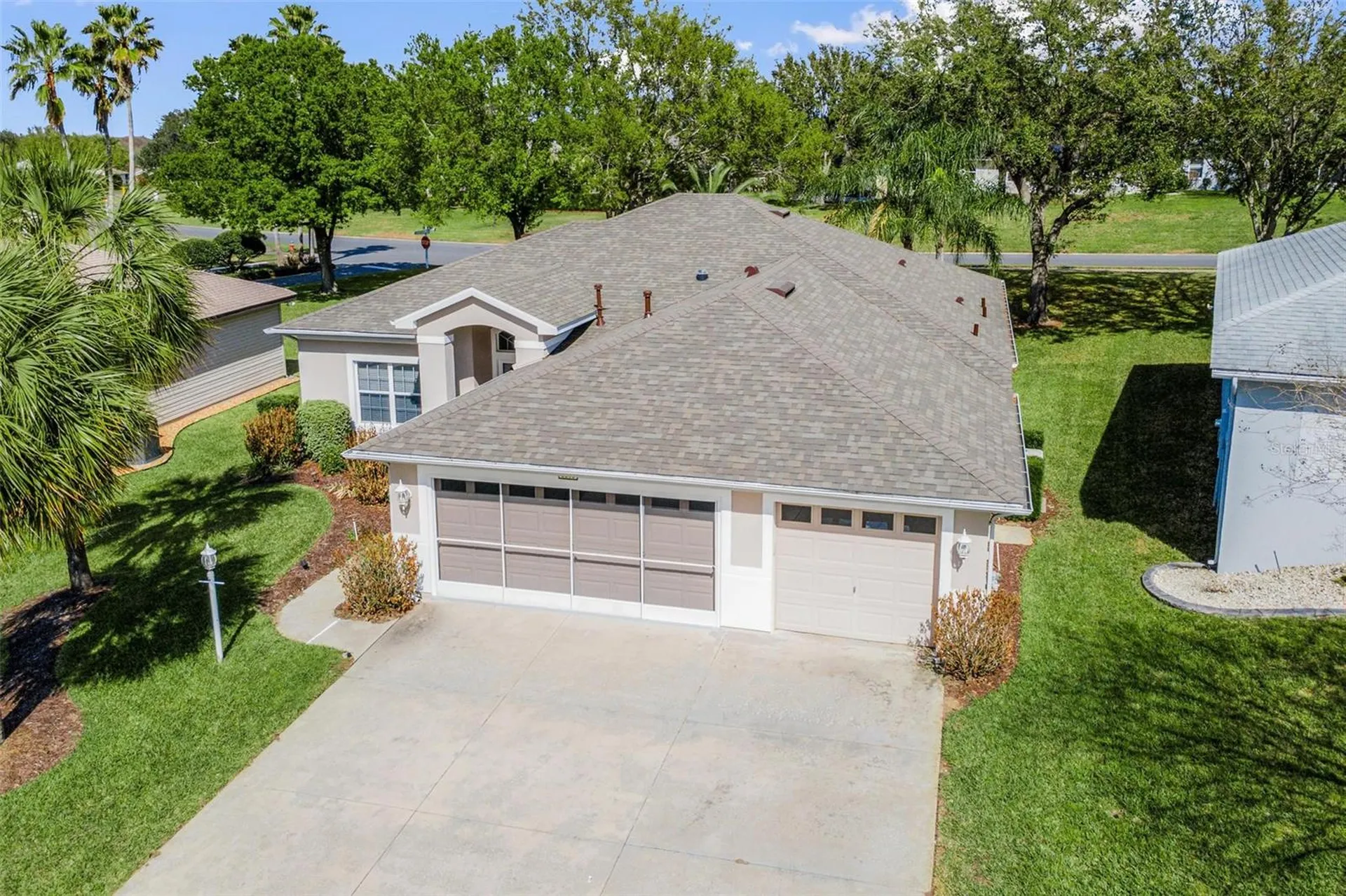 5380 Charleston Avenue Tavares FL 32778