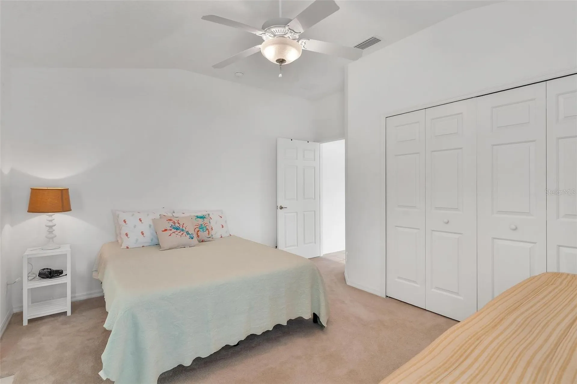 5380 Charleston Avenue Tavares FL 32778
