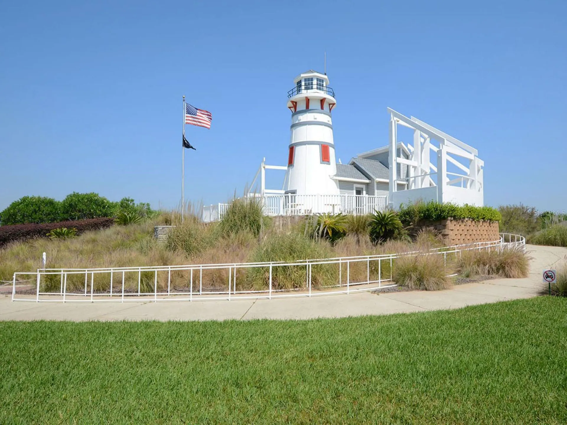 5380 Charleston Avenue Tavares FL 32778