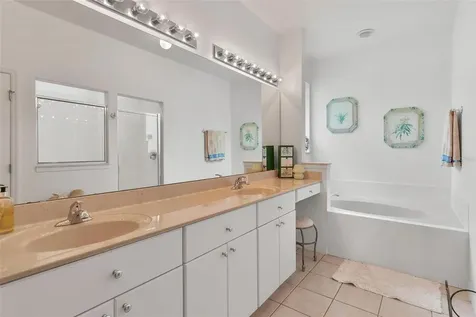 5380 Charleston Avenue Tavares FL 32778