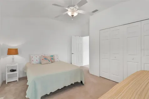 5380 Charleston Avenue Tavares FL 32778
