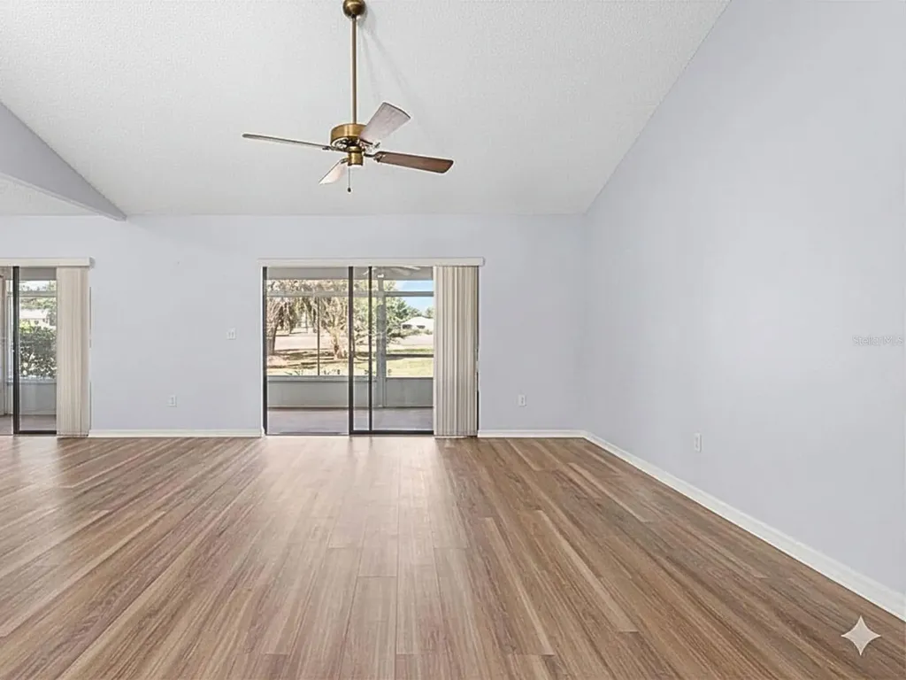 2111 W View Drive Sun City Center FL 33573