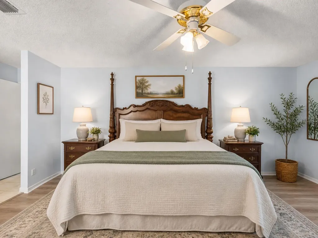 2111 W View Drive Sun City Center FL 33573