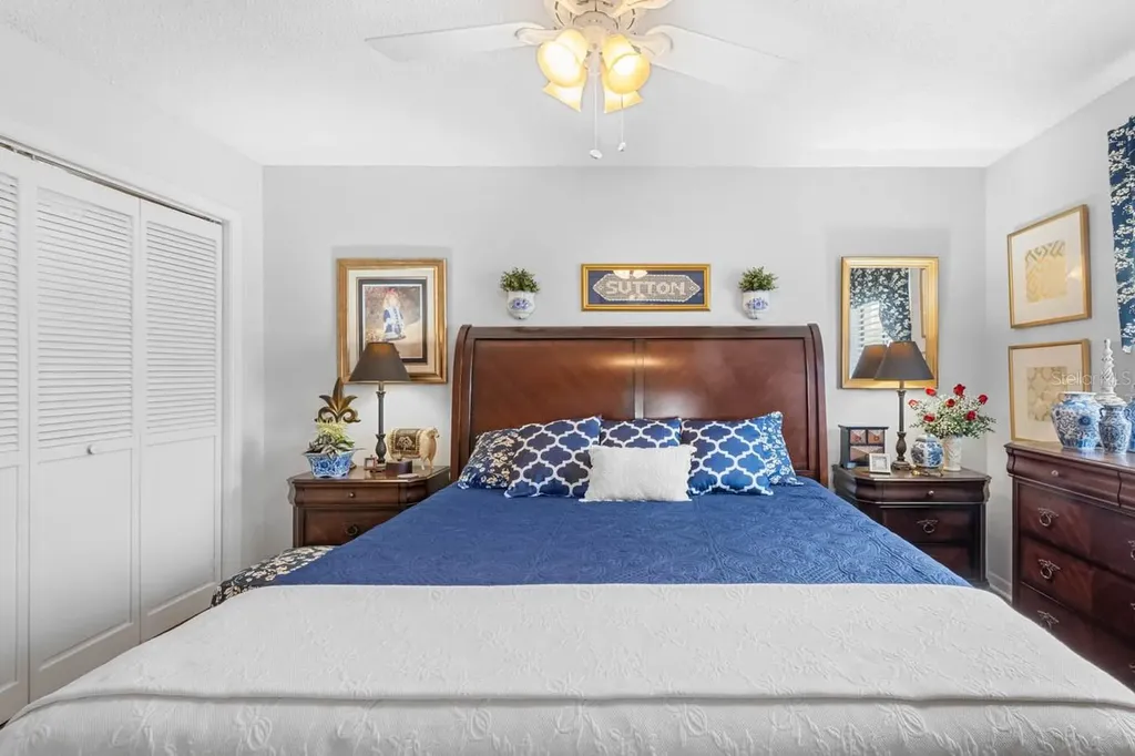 2111 W View Drive Sun City Center FL 33573