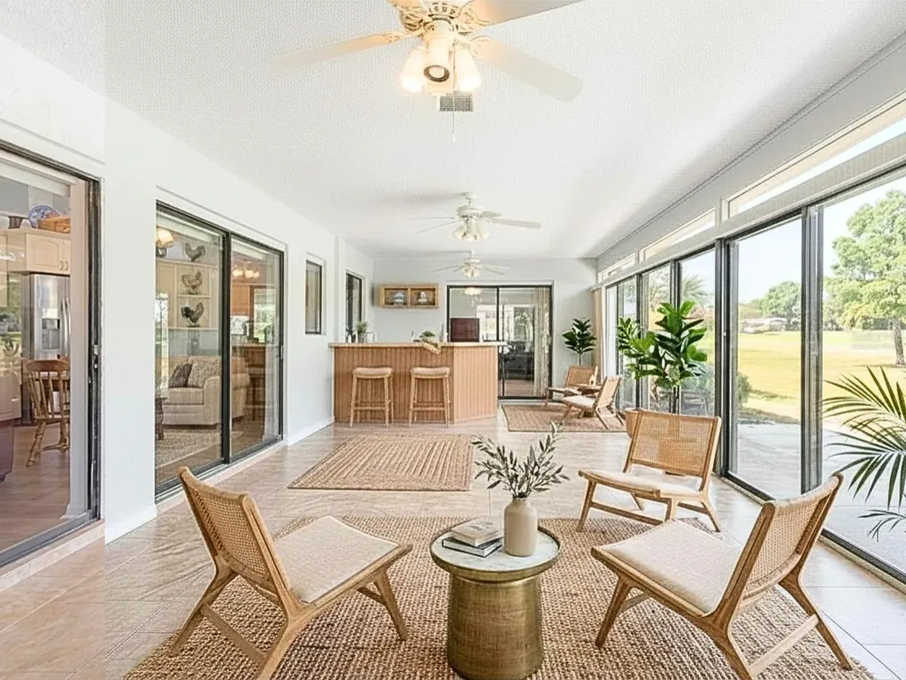 2111 W View Drive Sun City Center FL 33573