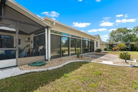 2111 W View Drive Sun City Center FL 33573