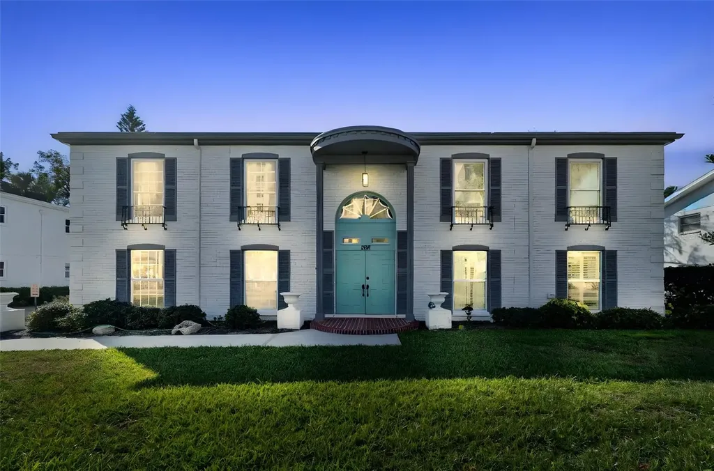 1338 Snell Isle Boulevard NE St Petersburg FL 33704