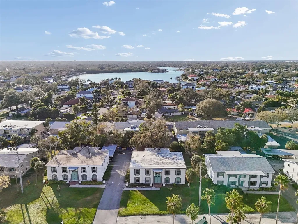 1338 Snell Isle Boulevard NE St Petersburg FL 33704