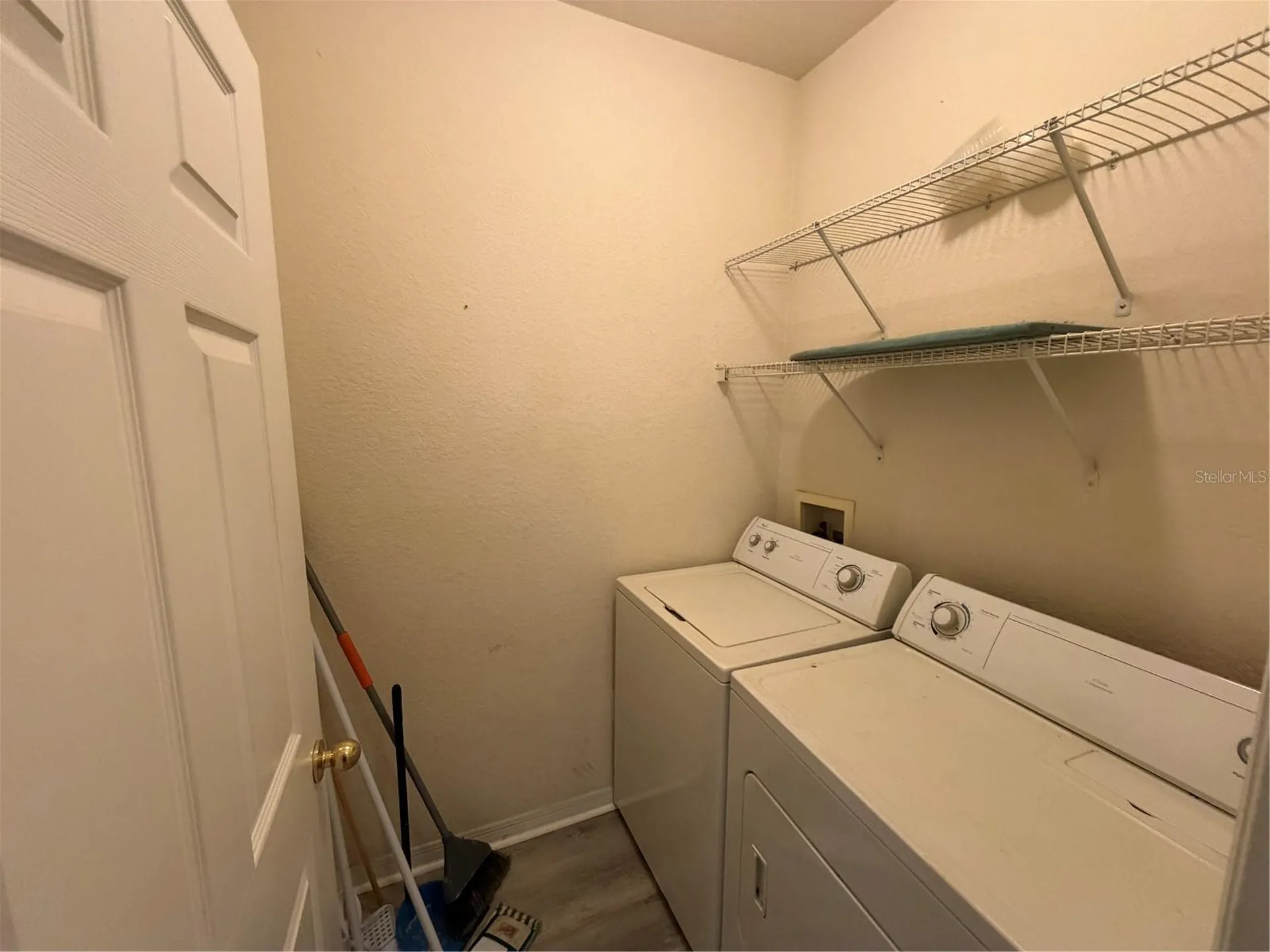 3561 Conroy Road Orlando FL 32839