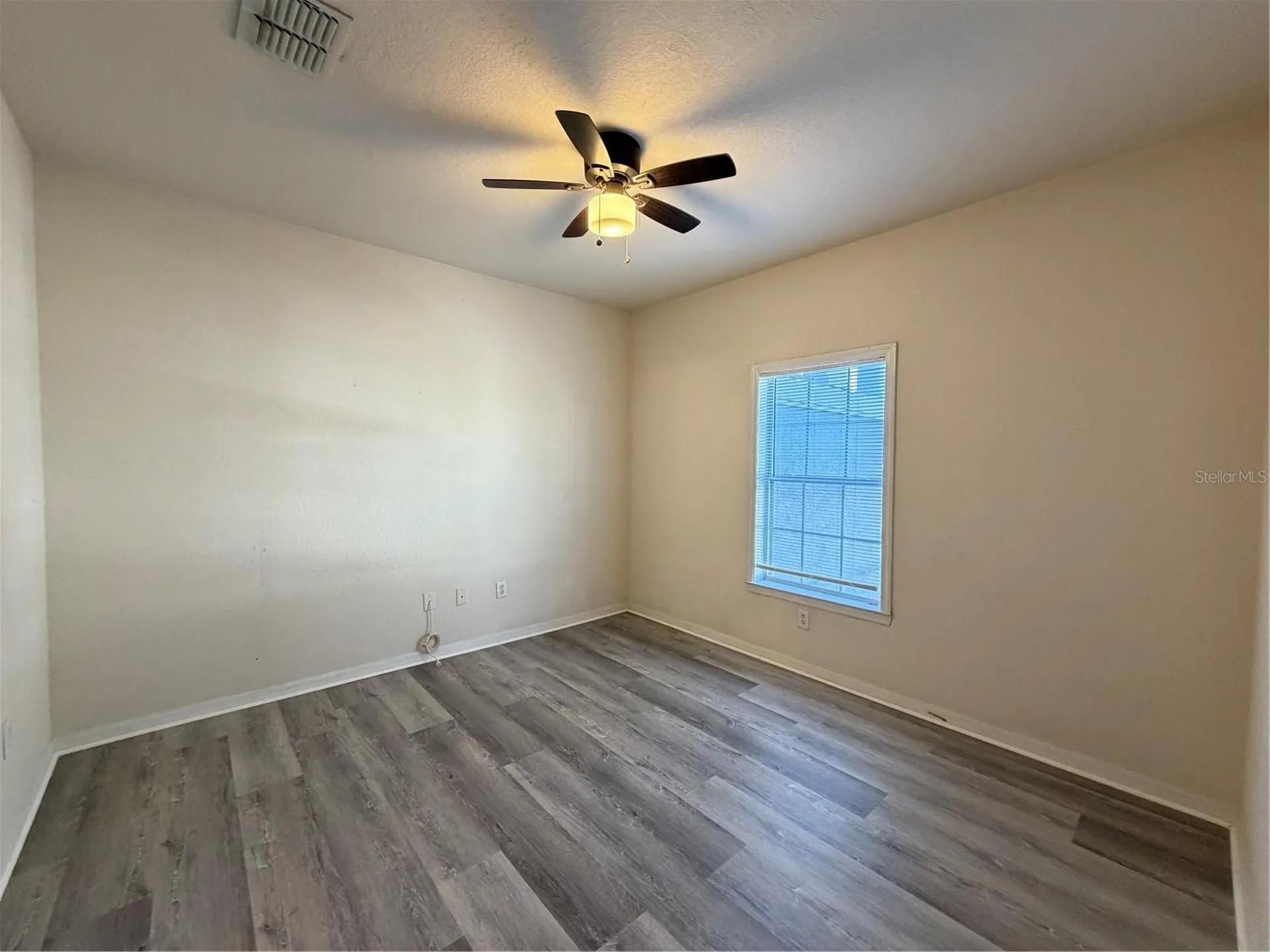 3561 Conroy Road Orlando FL 32839