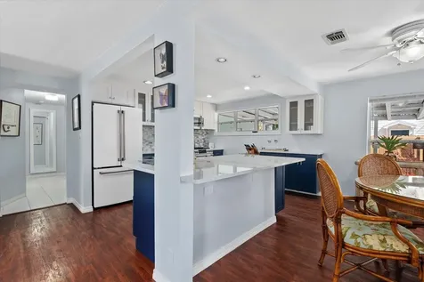 4111 Sarasota Avenue Sarasota FL 34234