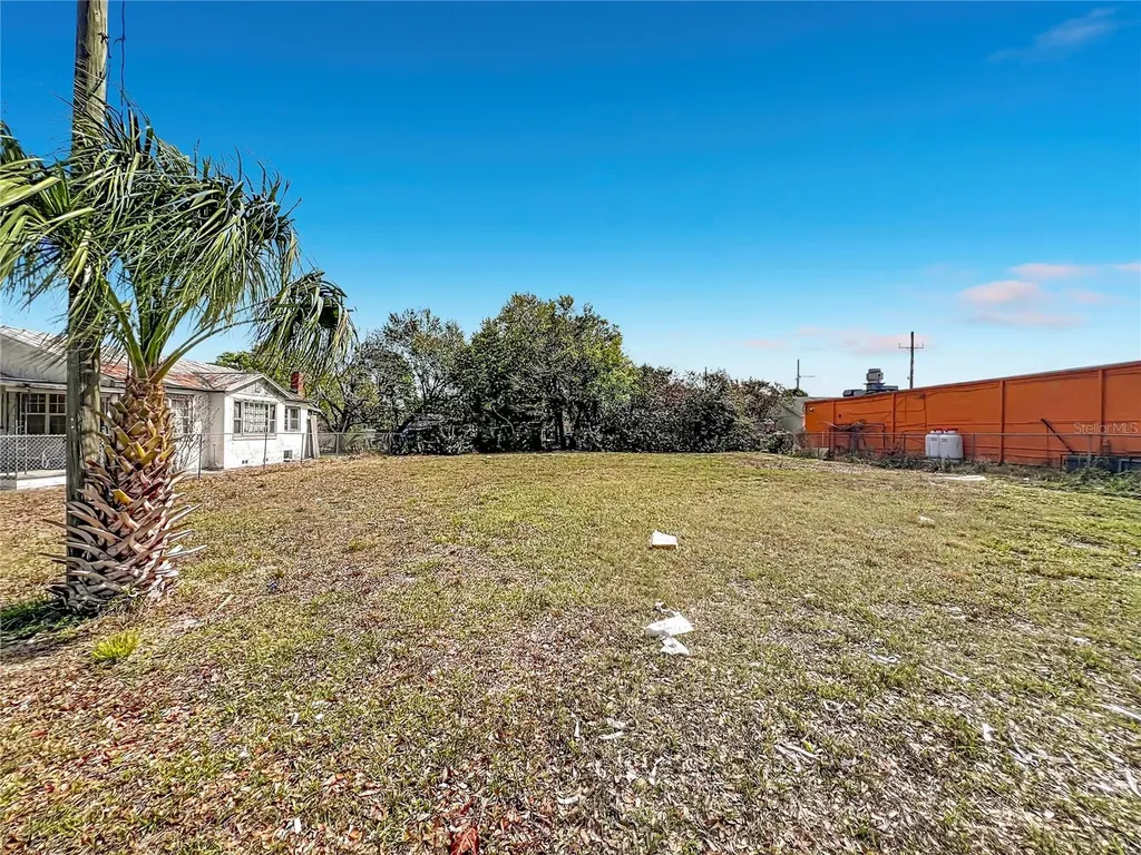 2471 Greenway Street Sanford FL 32771