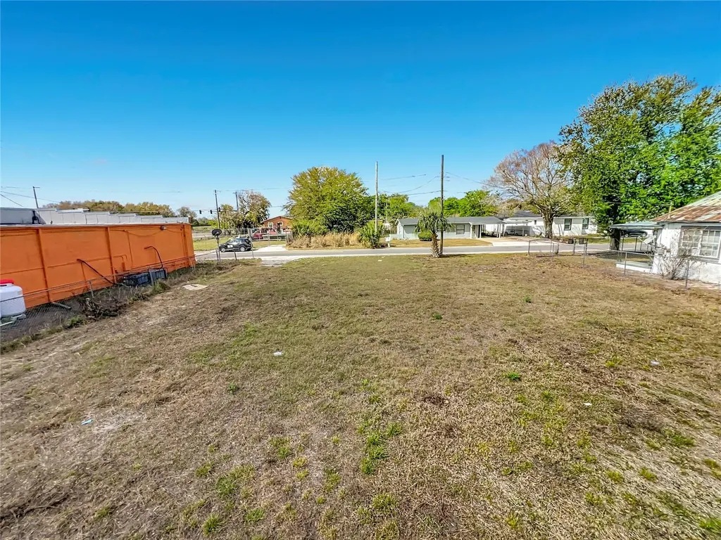 2471 Greenway Street Sanford FL 32771
